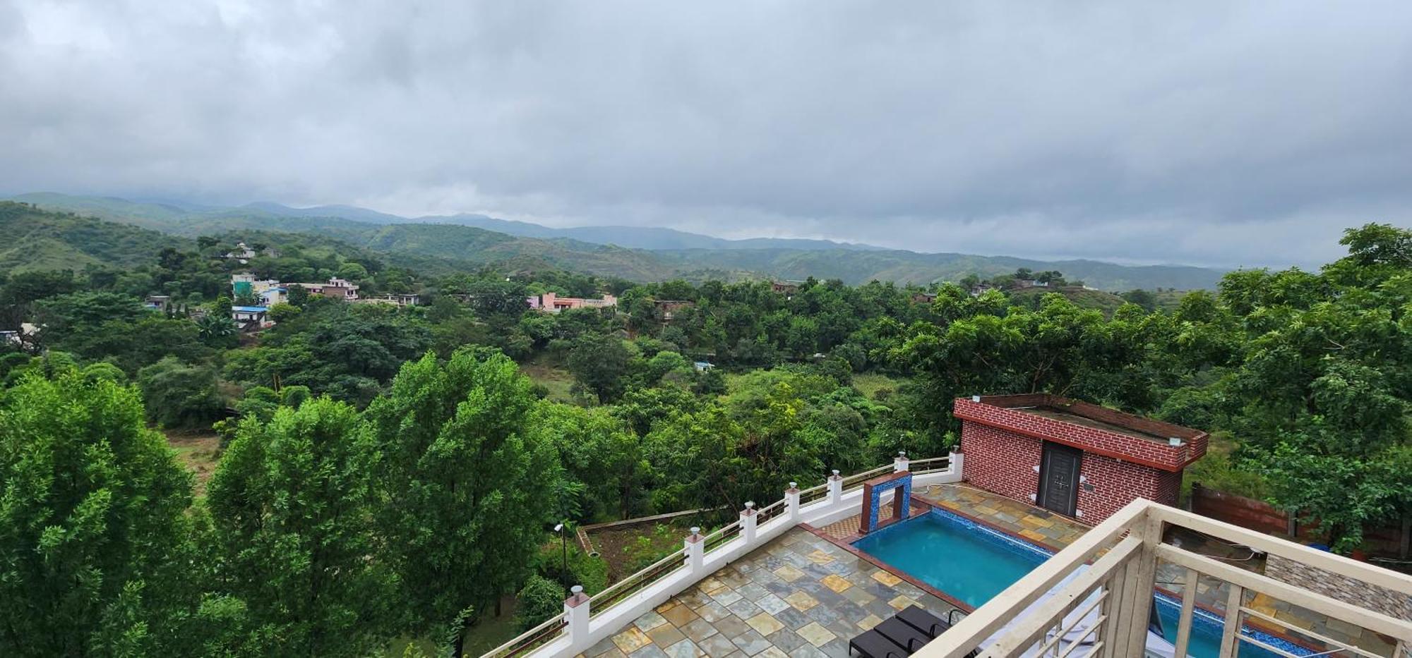 Skyview Villa Udaipur Exterior photo